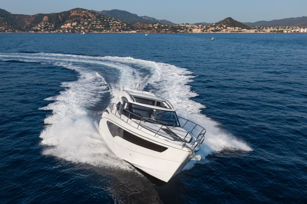 Galeon 365 HTS