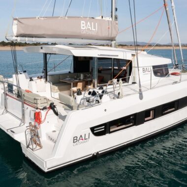 Catamaran BALI CATSMART 3.8 Open Space 2023 - 9 Catamaran BALI CATSMART 3.8 Open Space 2023 - 9