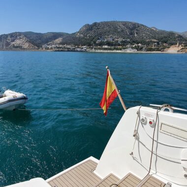 BALI 4.6 DISFUTON - Alquiler catamaran BALI IBIZA - 11