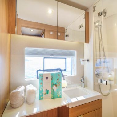 Bali 58-72314-Edit CROACIA CHARTER