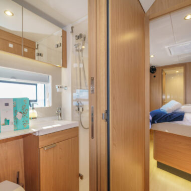 Bali 58-72347-Edit CROACIA CHARTER